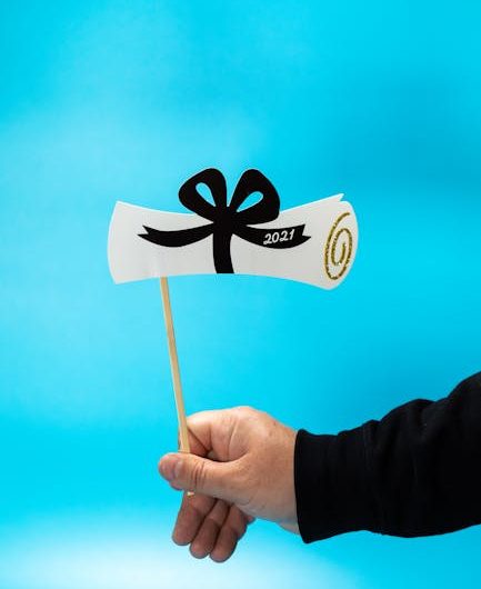 Купить аттестат с отличием быстро и надежно